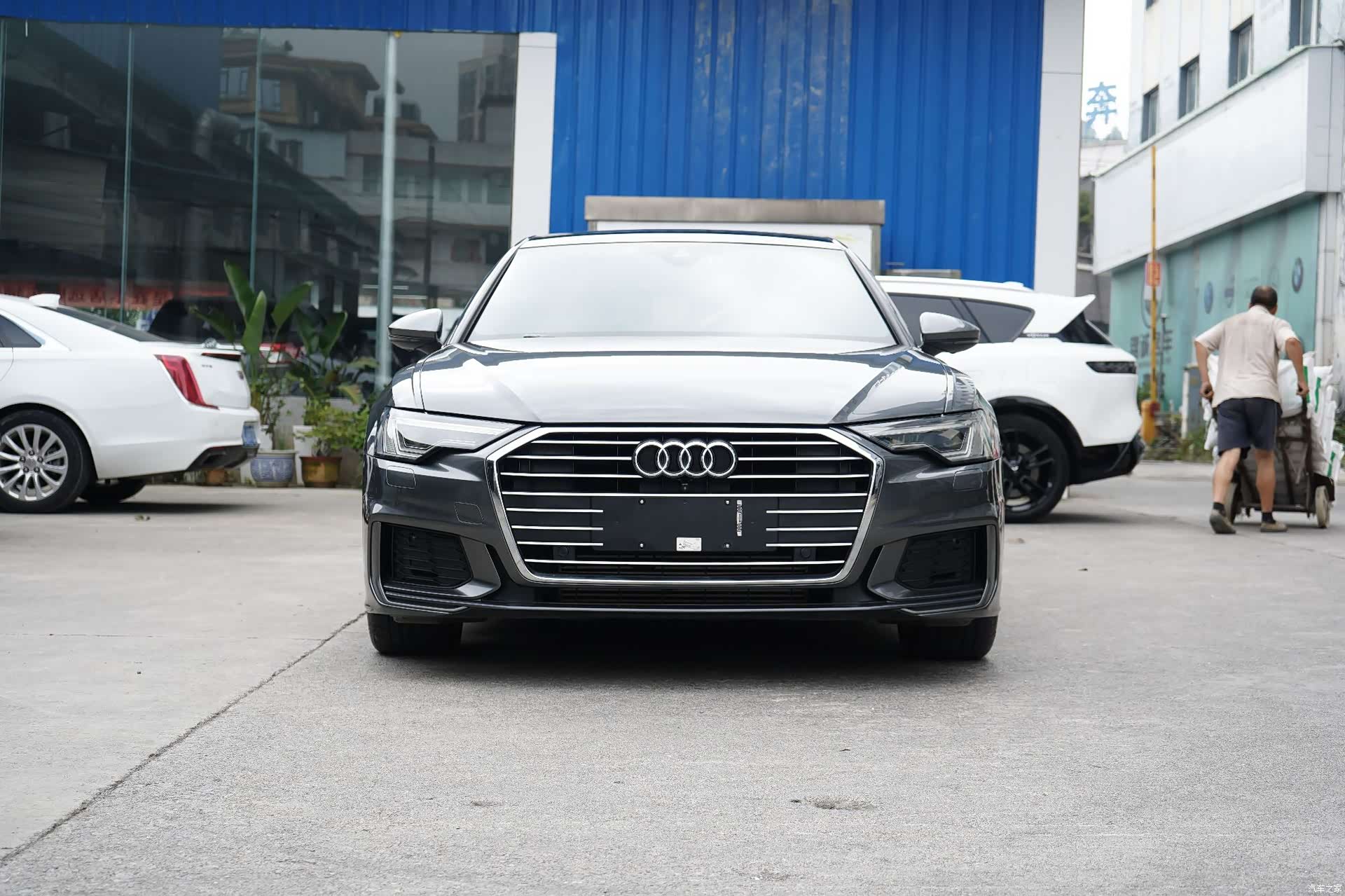 Audi A6L, 2021 3