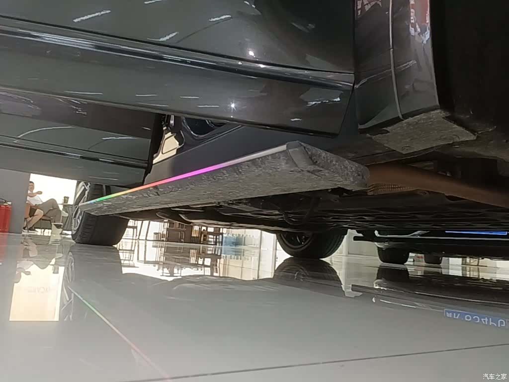 Li Auto L8, 2024 21