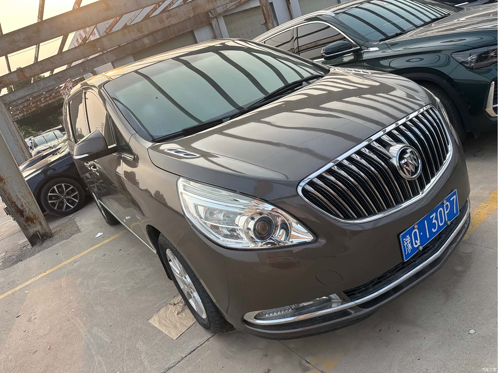 Buick GL8, 2015 3