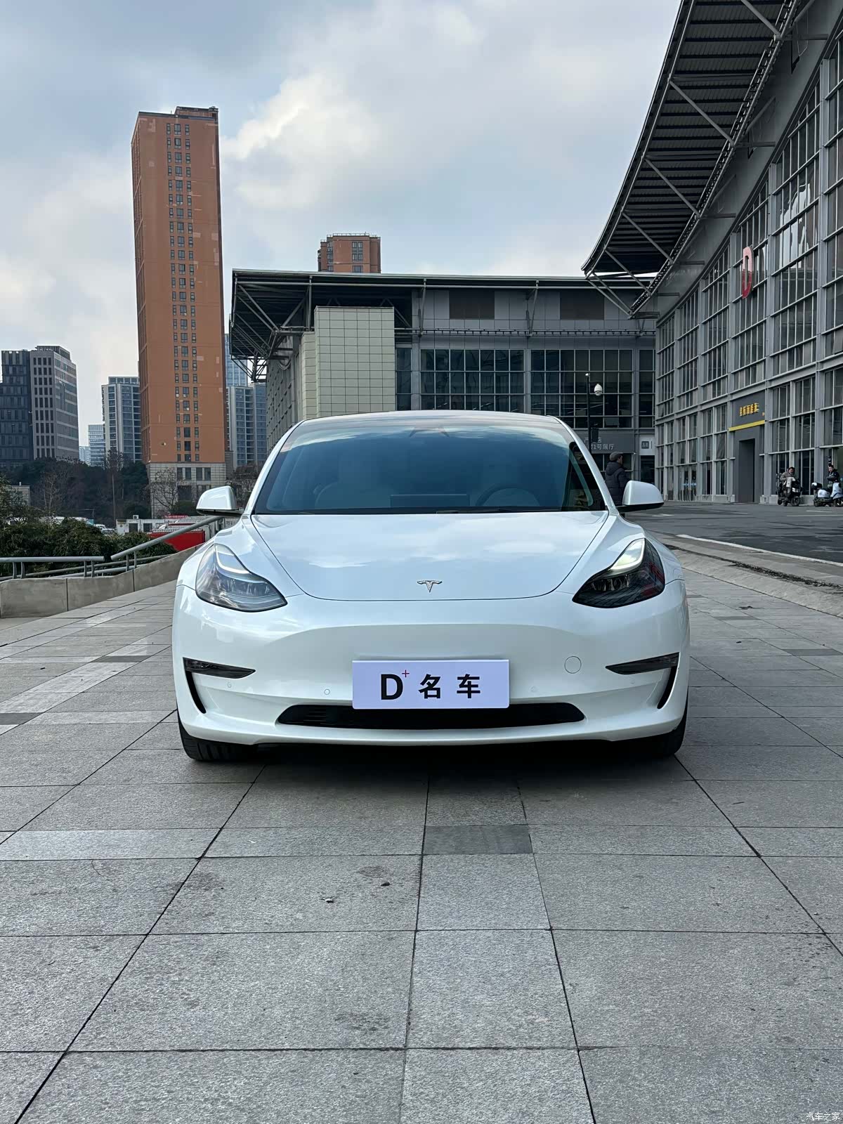 Tesla Model 3, 2022 2