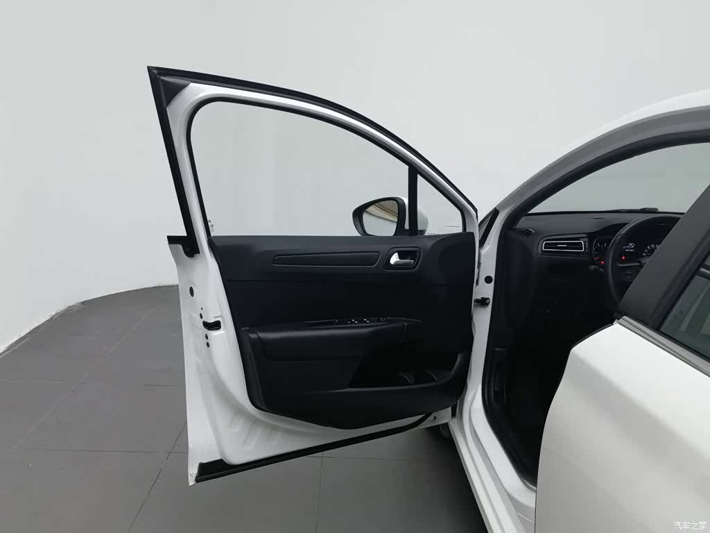 Citroen C4, 2018 8