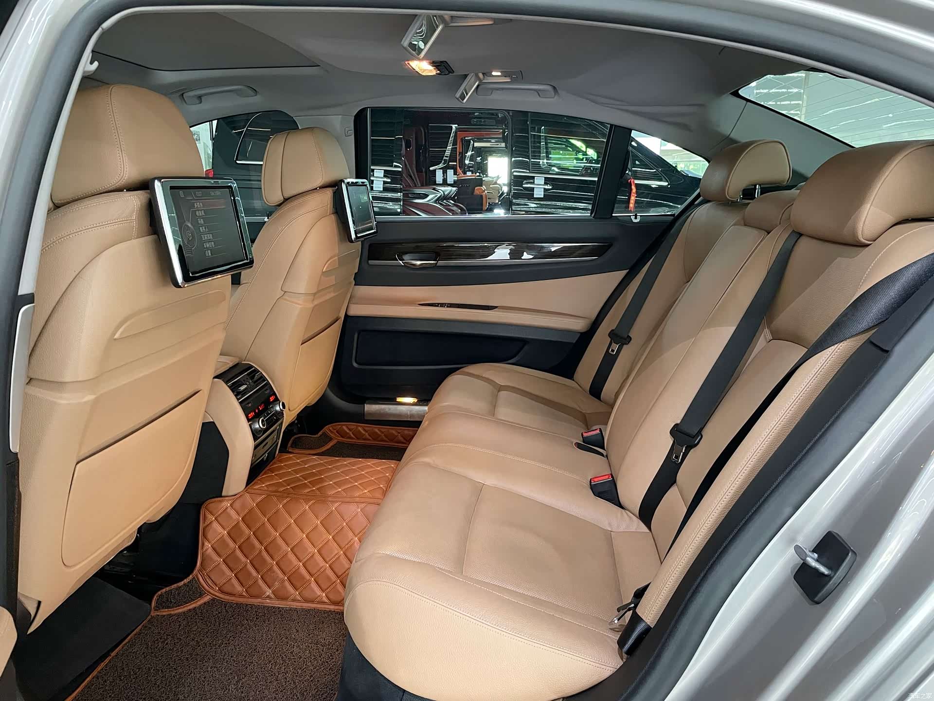 BMW 7 Series, 2014 12