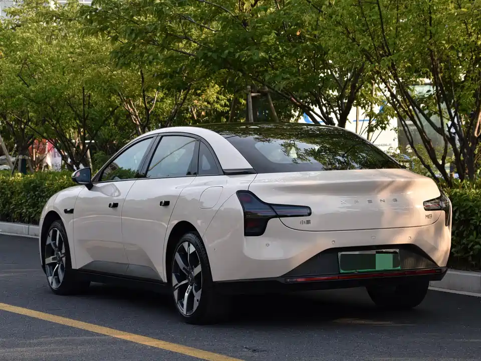 XPENG MONA M03