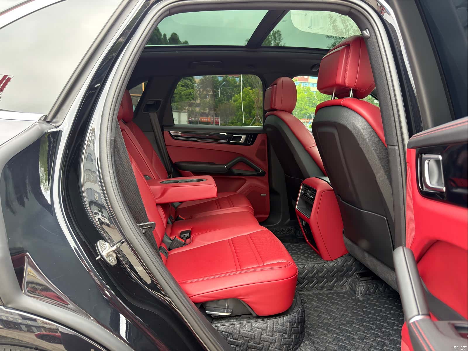 Porsche Cayenne, 2021 10