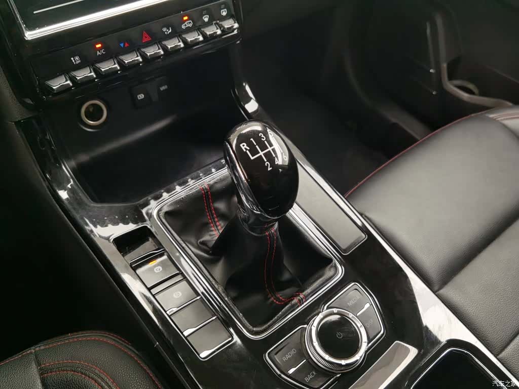 BAIC Q7, 2018 13