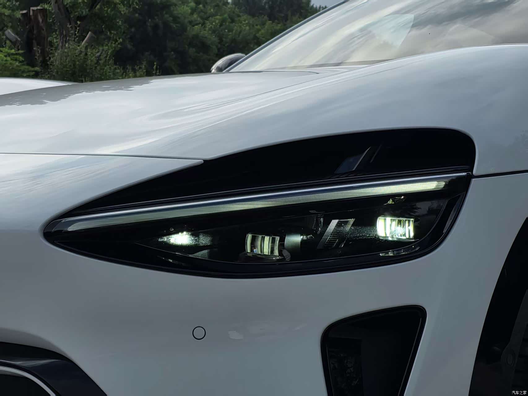 Xiaomi SU7, 2025 15