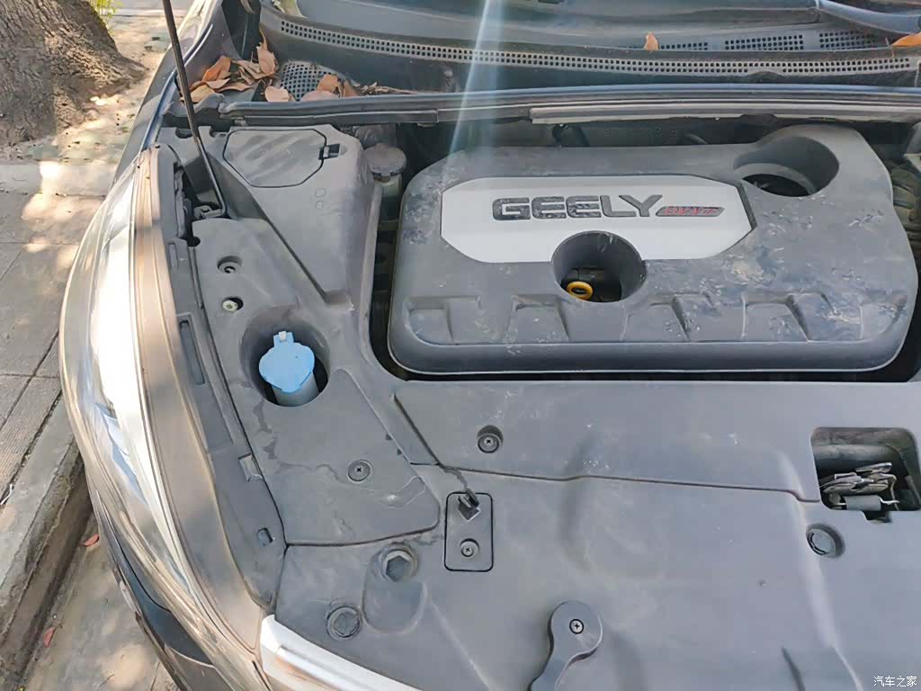 Geely Emgrand, 2017 23