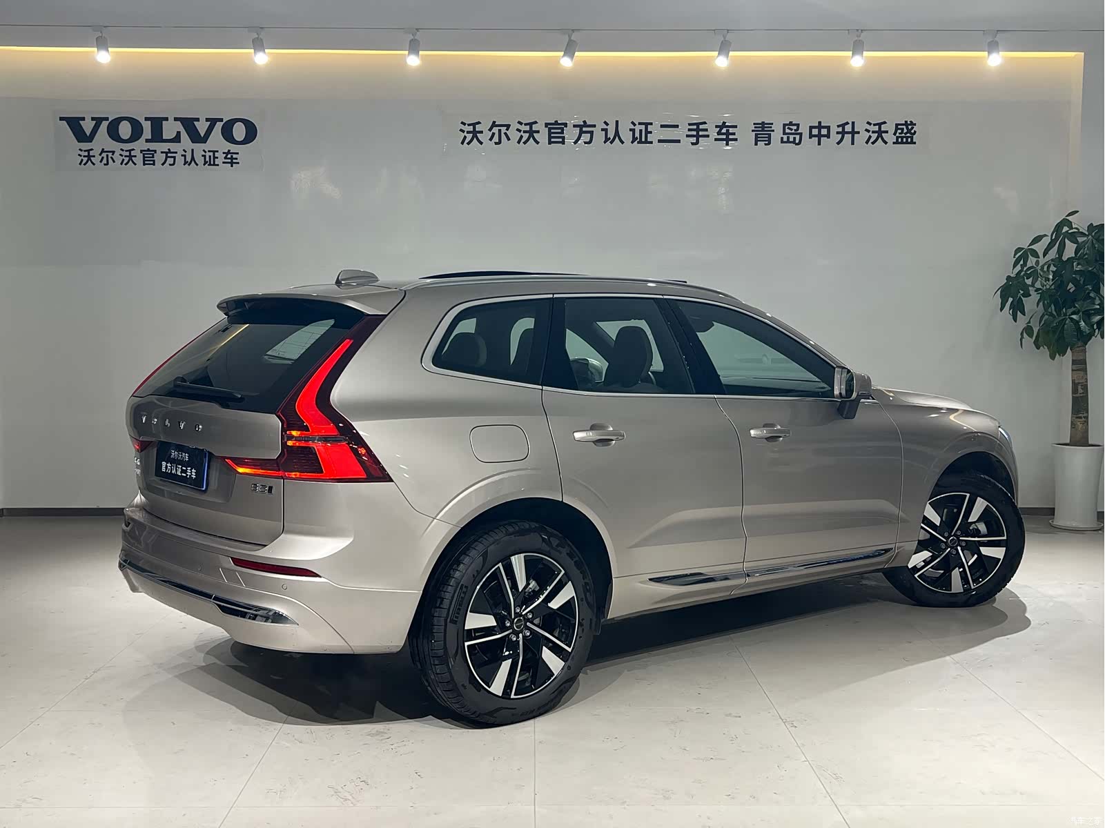 Volvo XC60, 2025 3