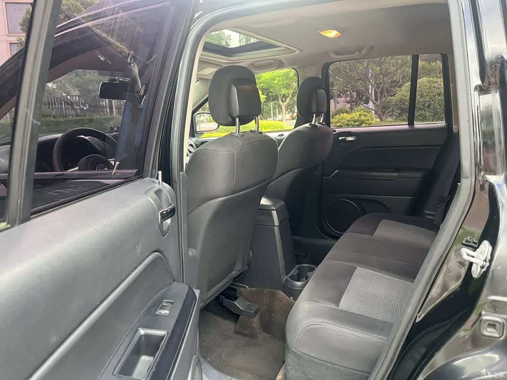 Jeep Compass, 2015 10