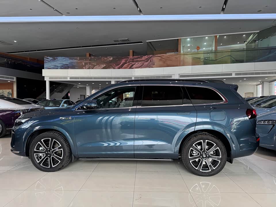 AITO Ask the world M7