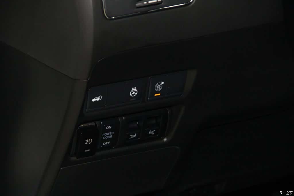 Infiniti QX80, 2023 24
