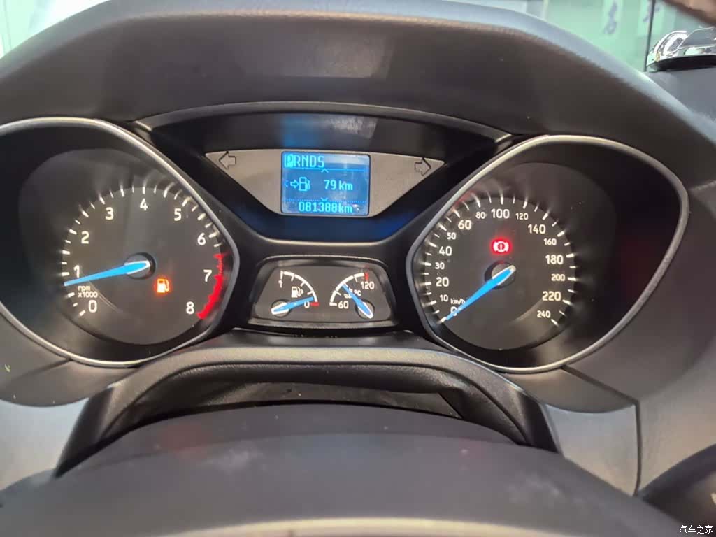 Ford Focus, 2017 12