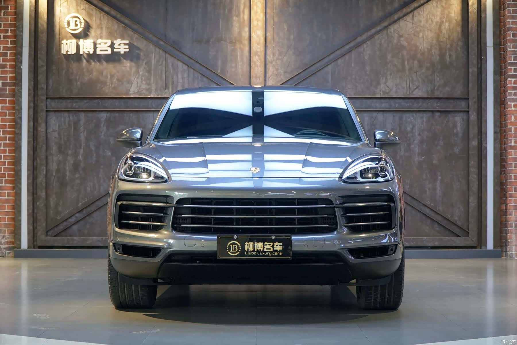 Porsche Cayenne, 2022 2