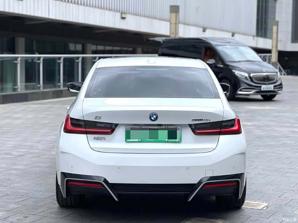 BMW i3, 2024 8