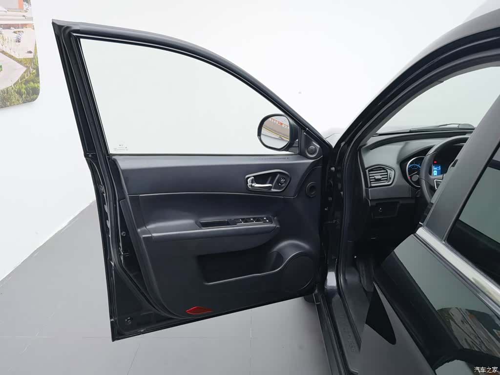 GAC GS5, 2014 8