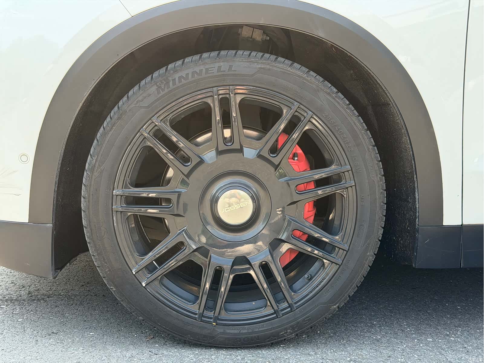 NIO ES8, 2023 8