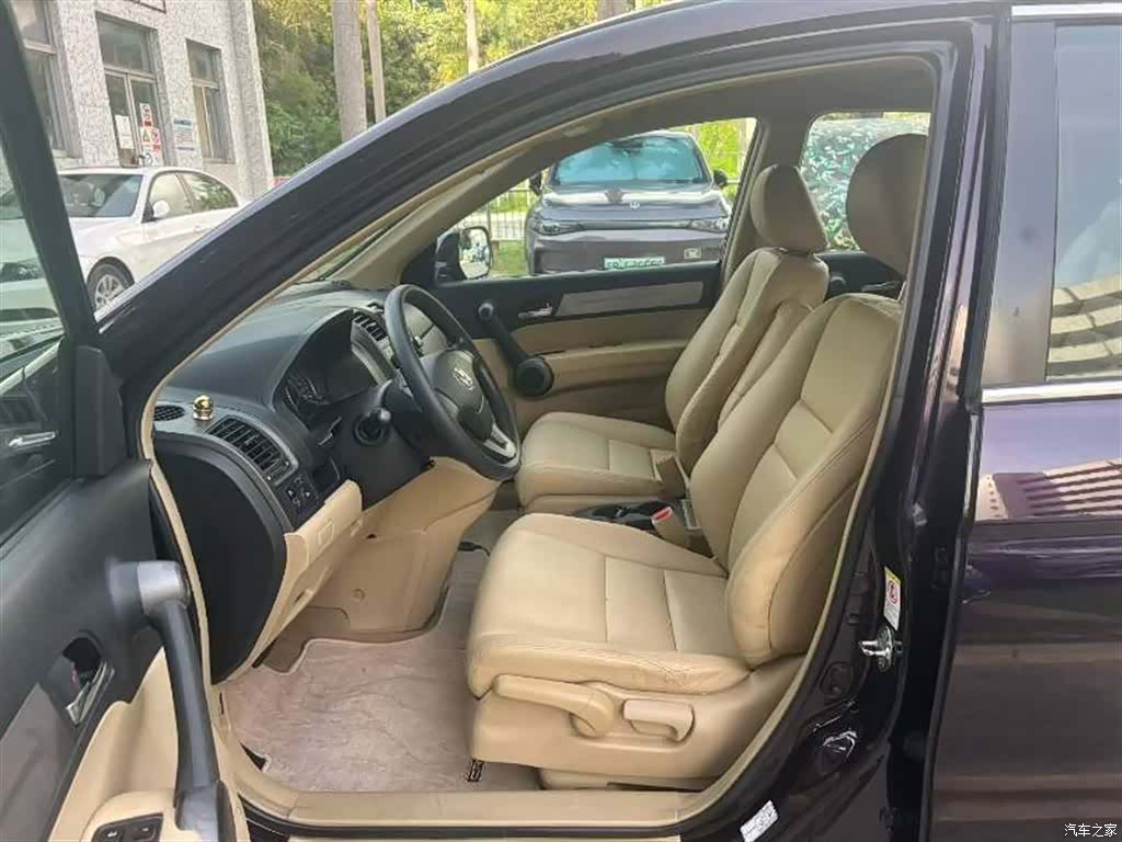 Honda CR-V, 2010 4