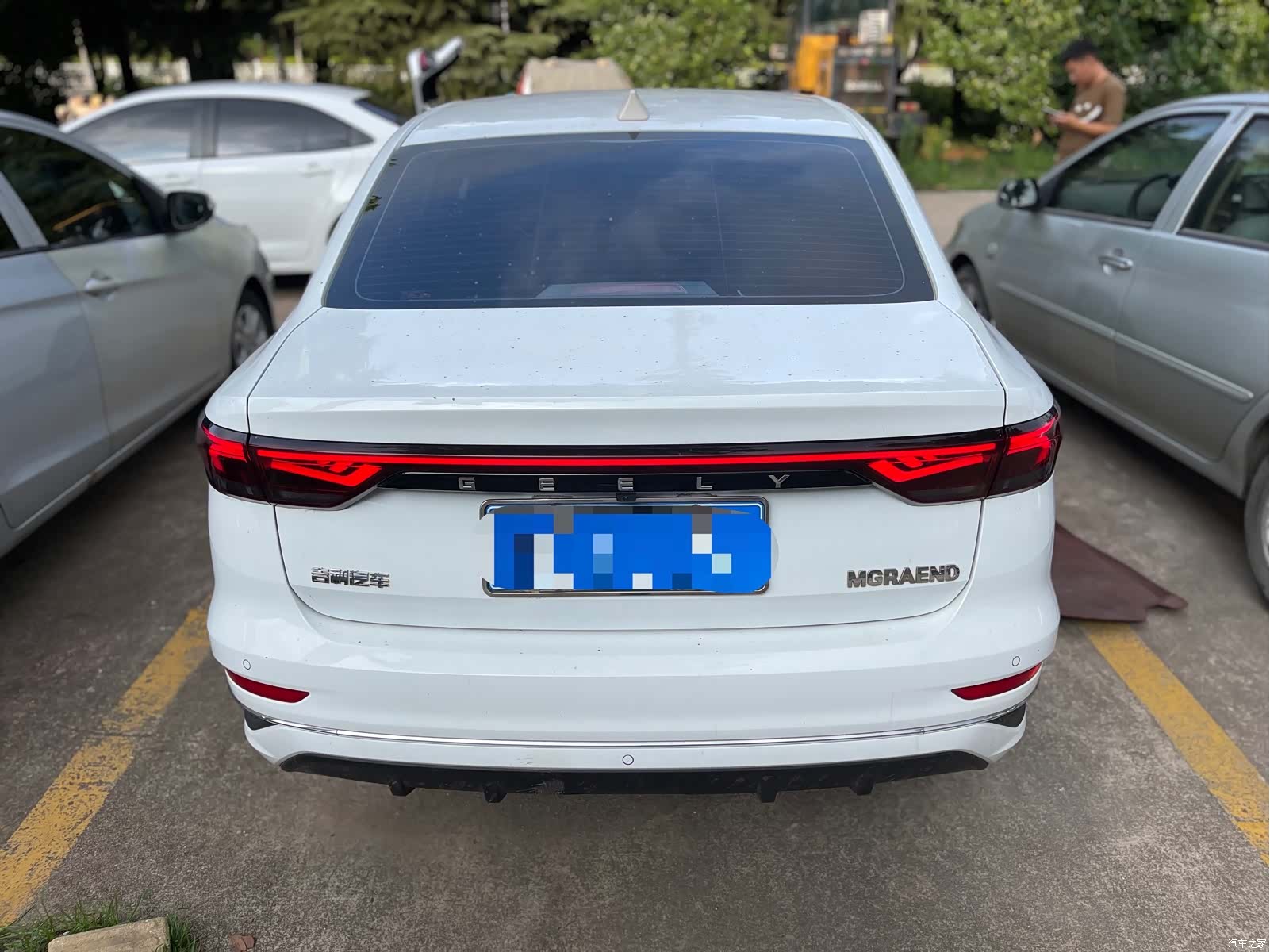 Geely Emgrand, 2023 12
