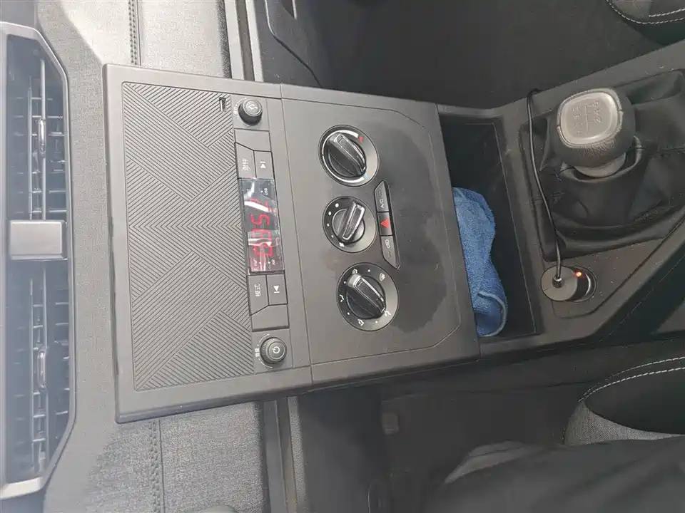 Wuling Wuling Hongguang PLUS