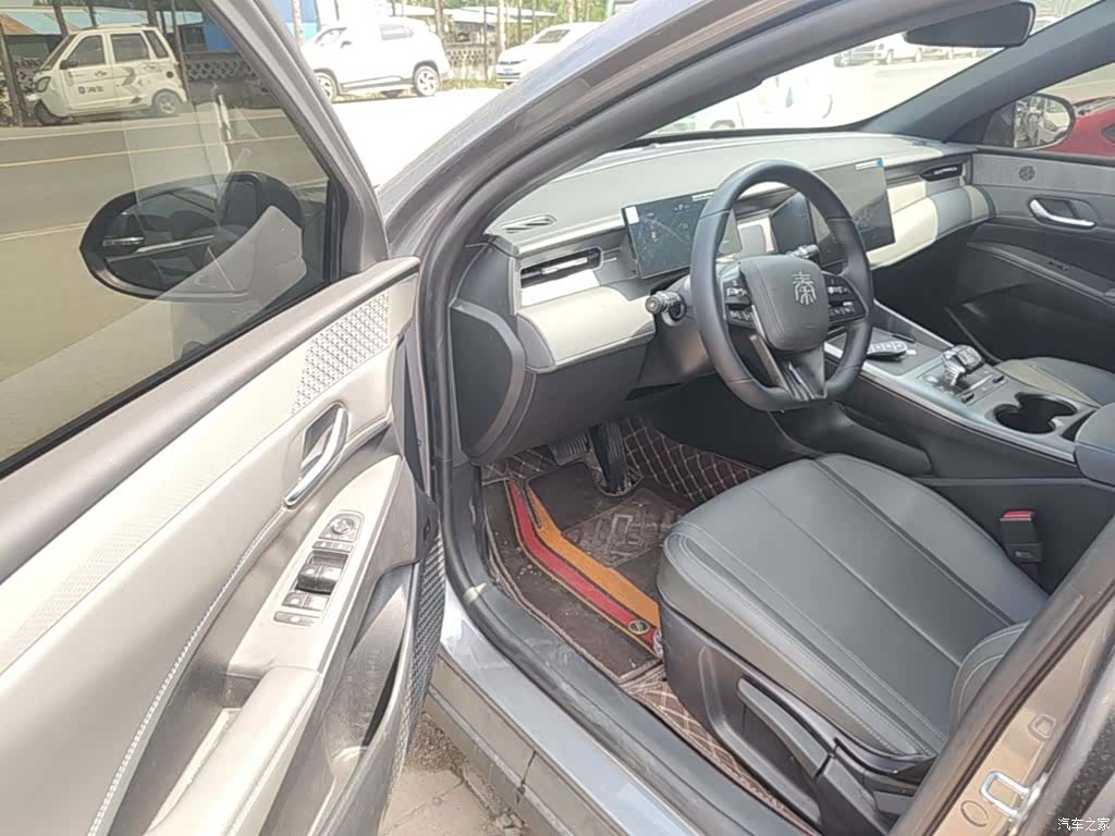 BYD Qin, 2025 16