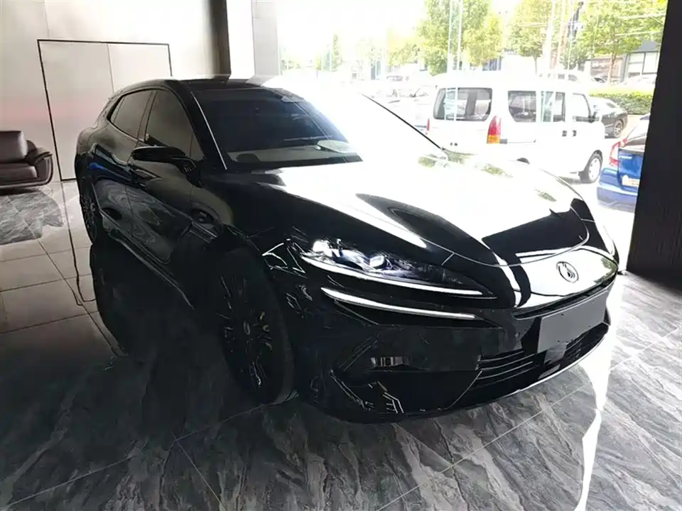 Denza Z9GT Denza Z9GT
