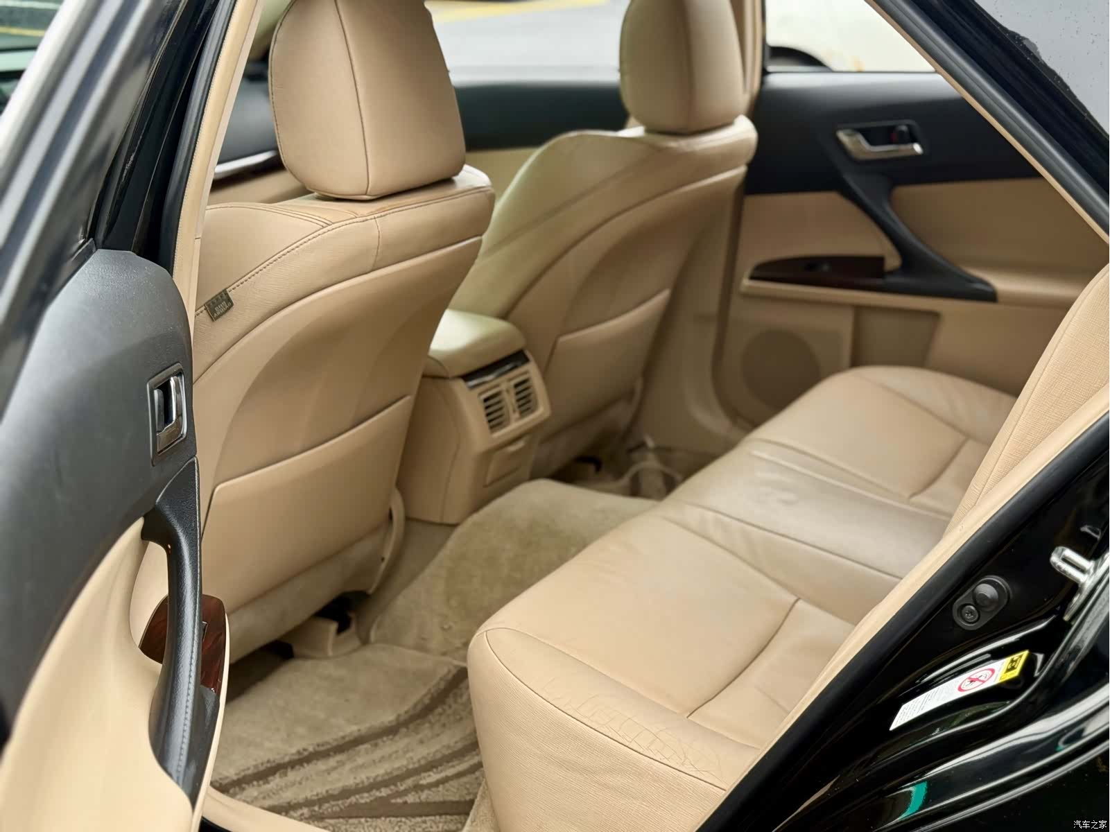 Toyota 2.5V, 2012 11