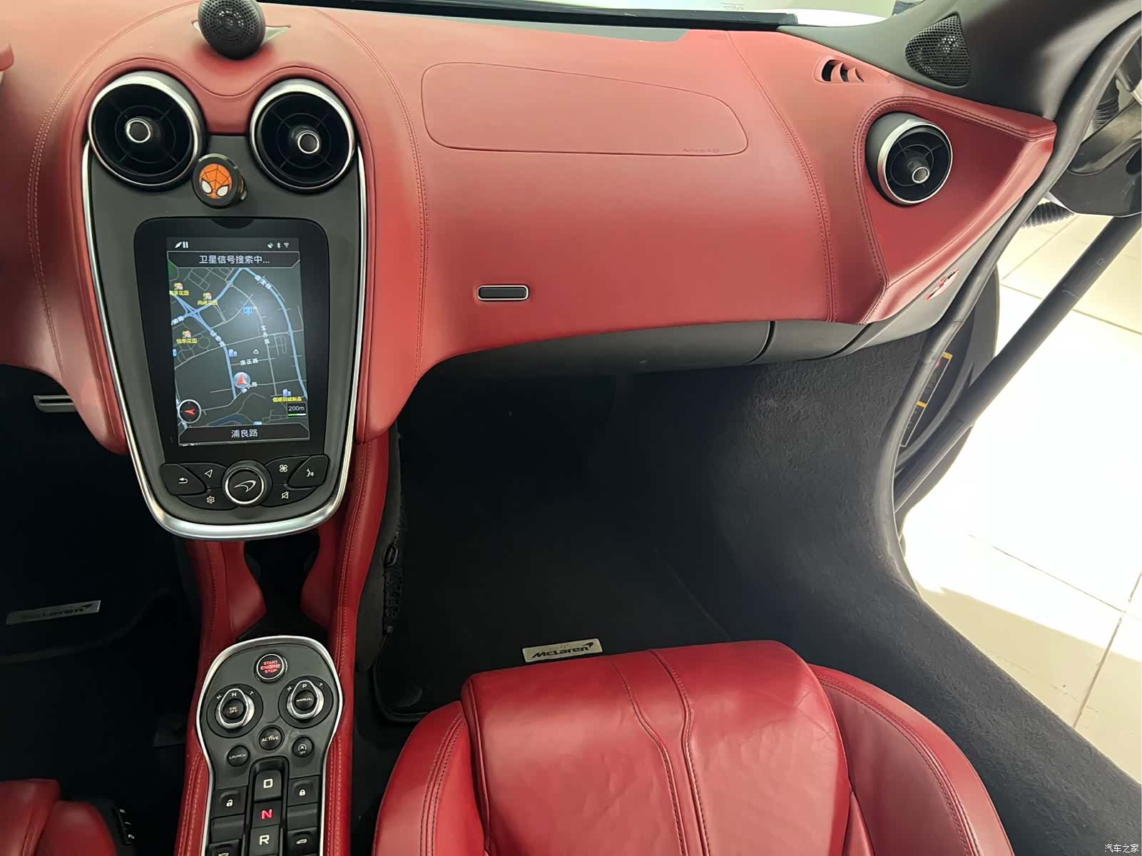 McLaren 570, 2018 14
