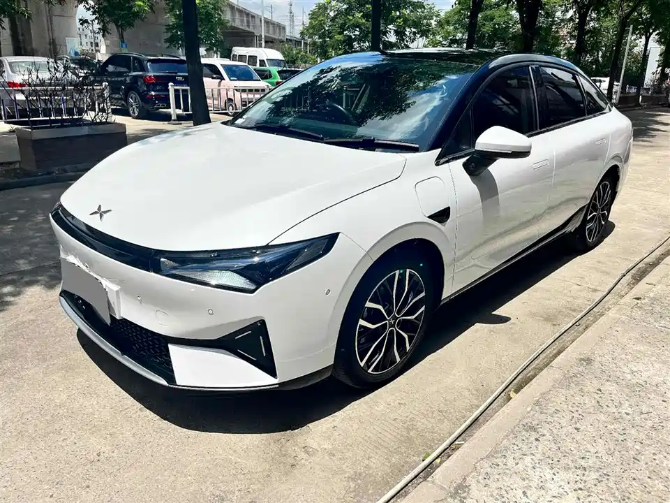 XPENG P5