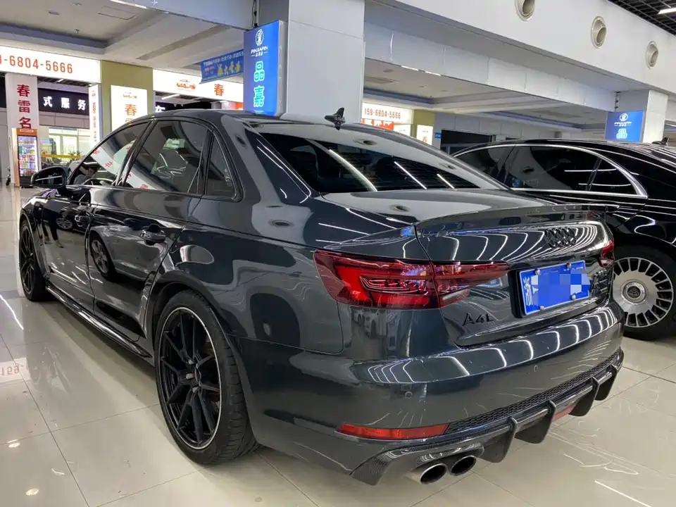 Audi S4 Audi S4