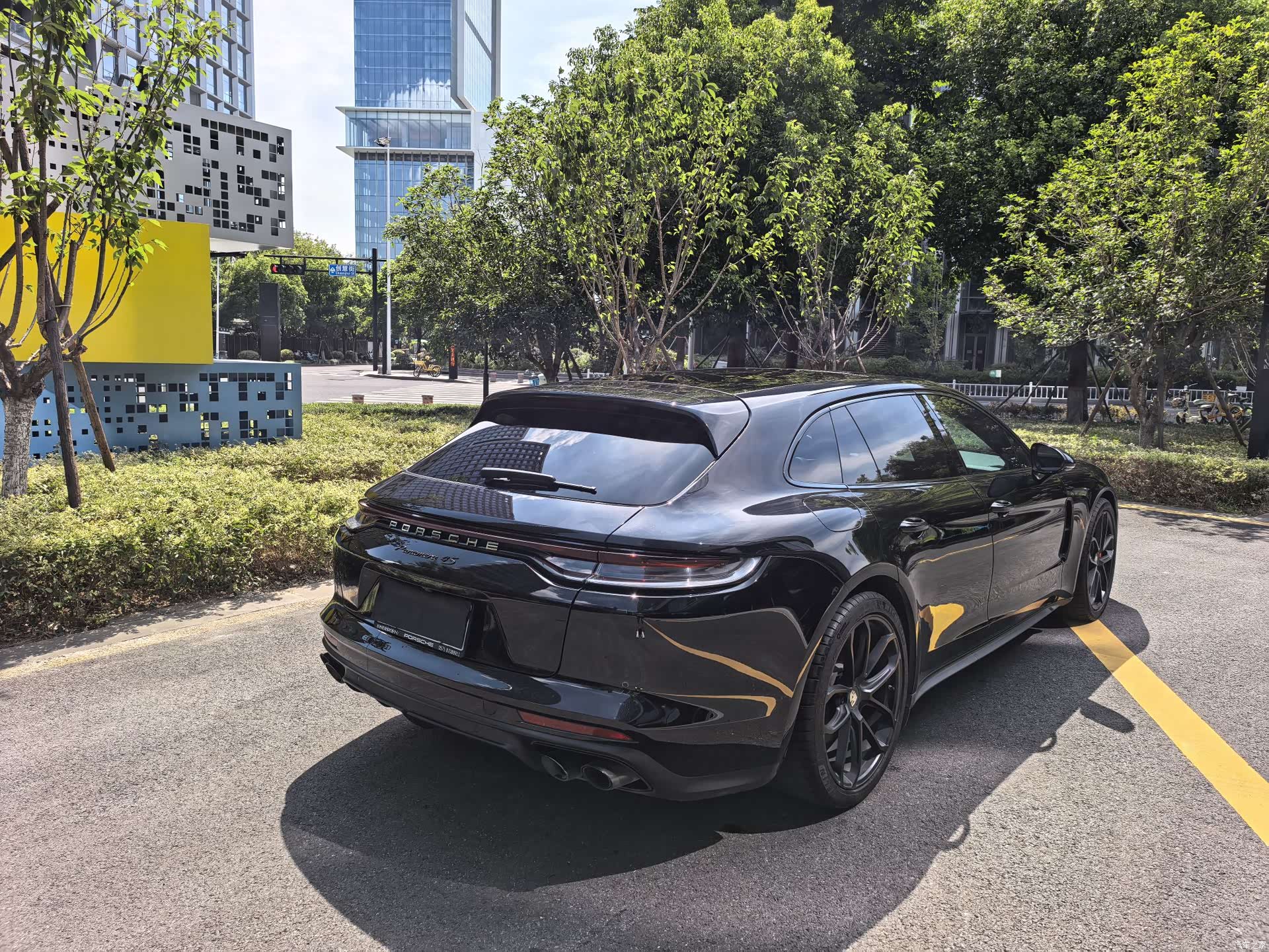 Porsche Panamera, 2022 15