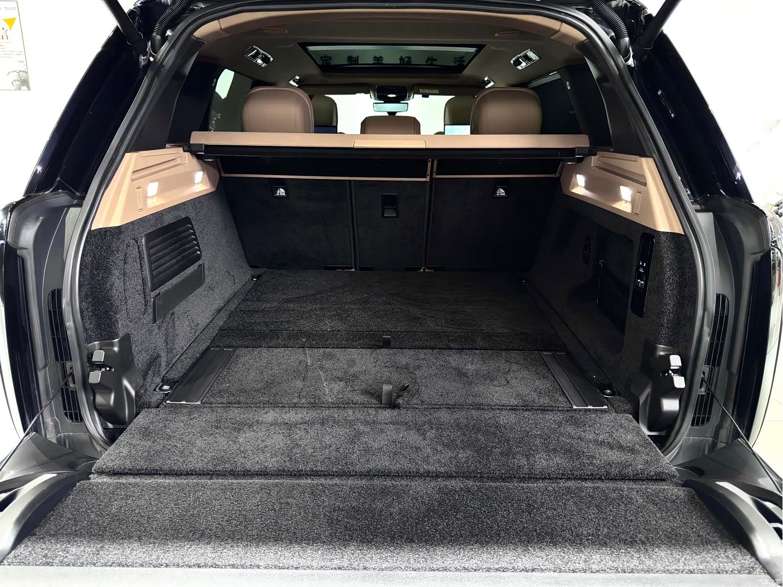 Land Rover Range Rover, 2023 40
