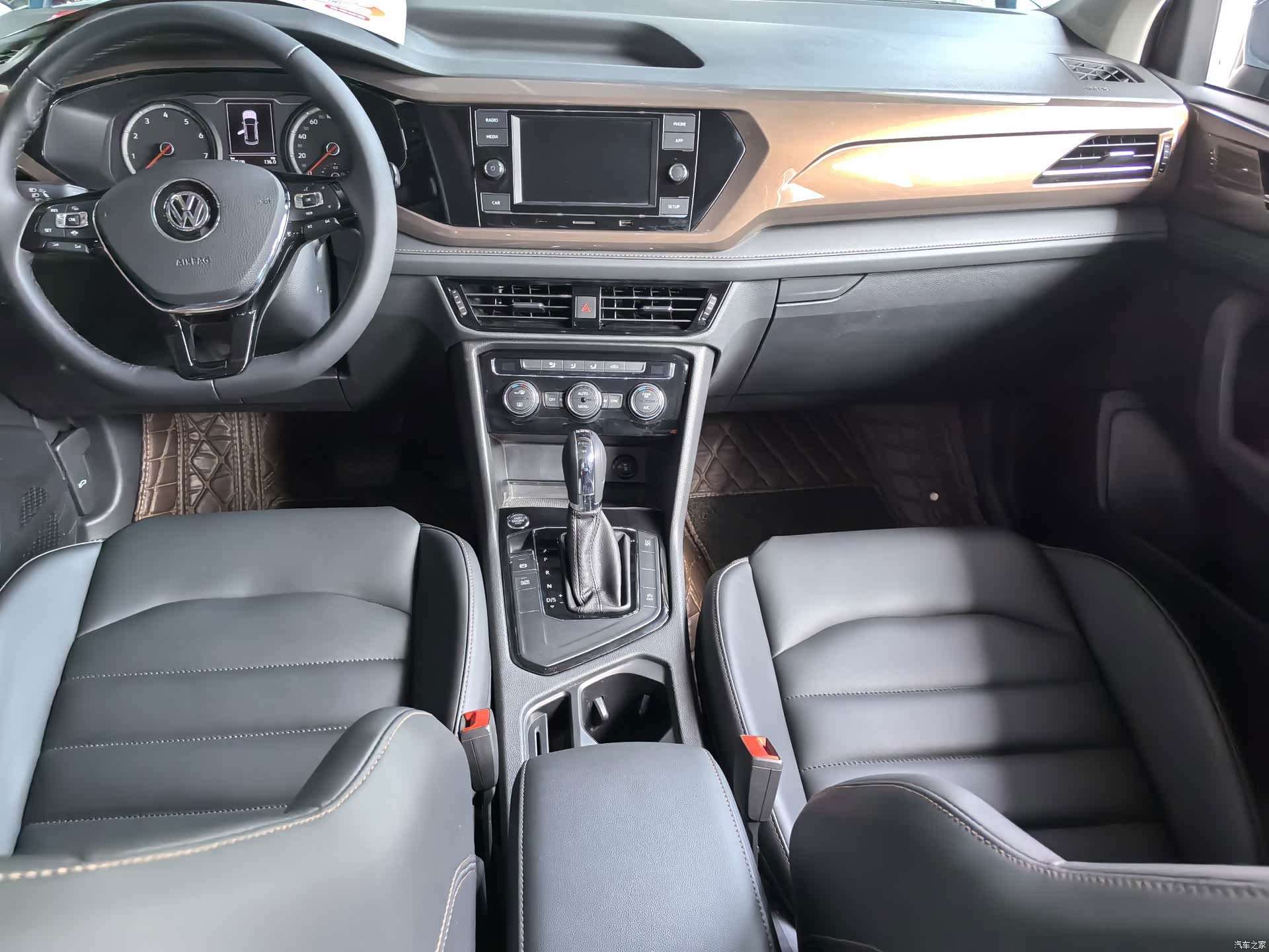 Volkswagen Tharu, 2020 8