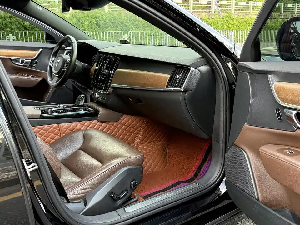 Volvo S90 Volvo S90
