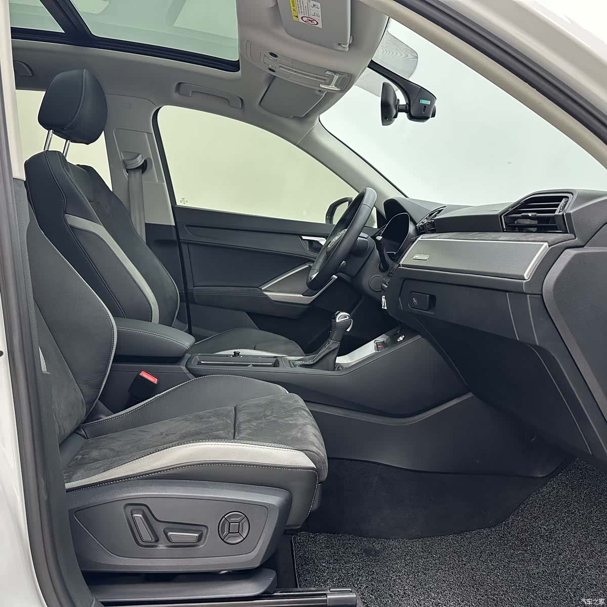 Audi Q3, 2023 9