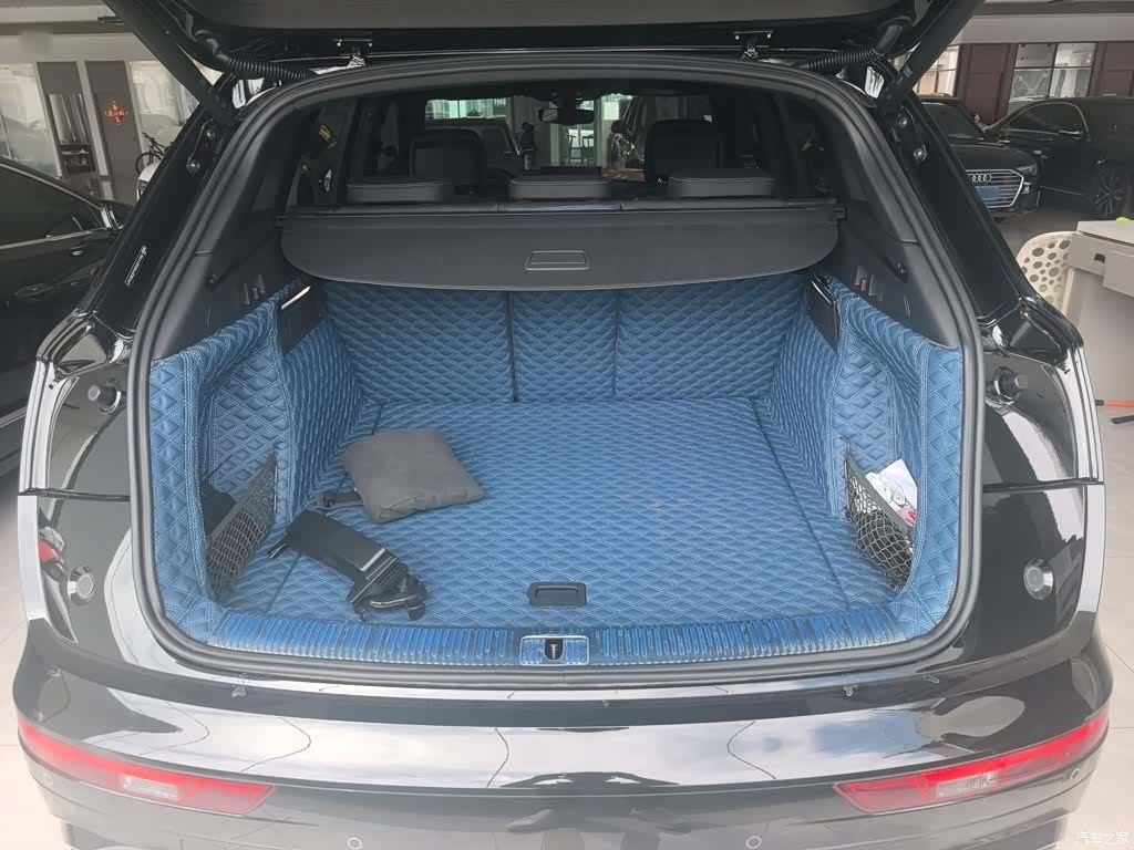 Audi Q5L, 2024 15