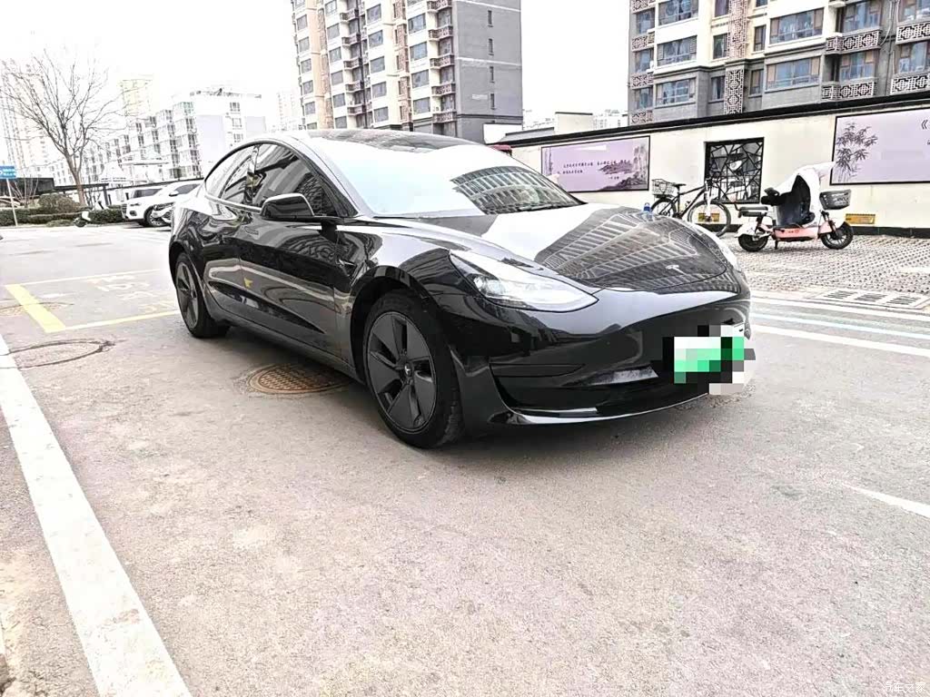 Tesla Model 3, 2022 3