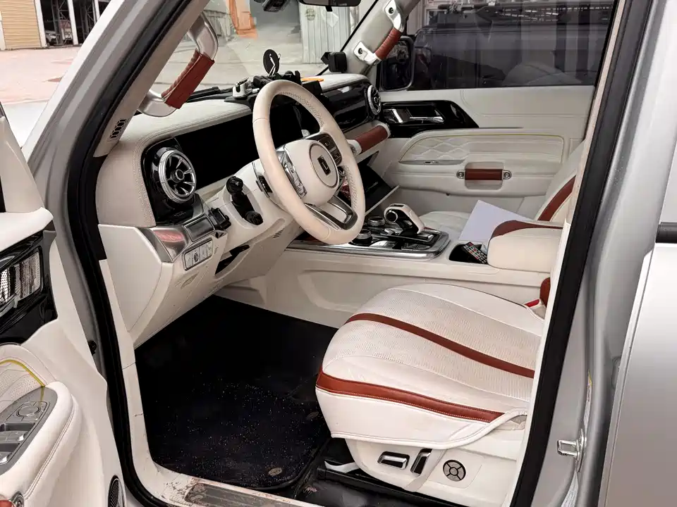 CrossBoundary Co-creation tank 300