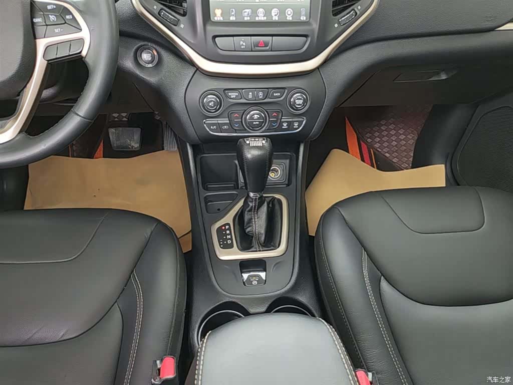 Jeep Cherokee, 2018 14