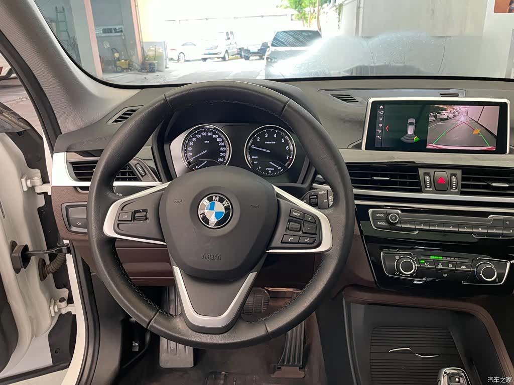 BMW X1, 2020 12