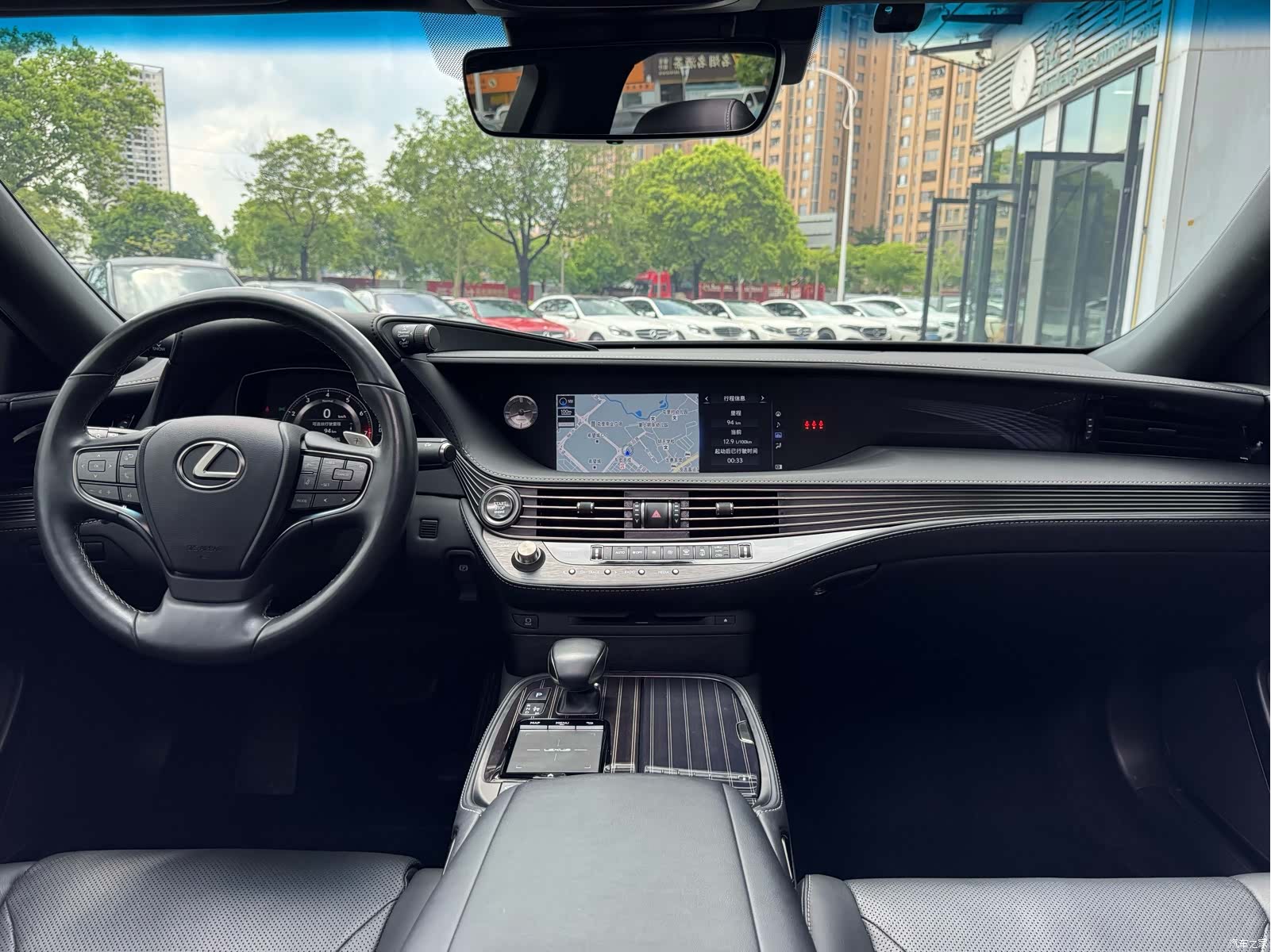 Lexus LS, 2019 11