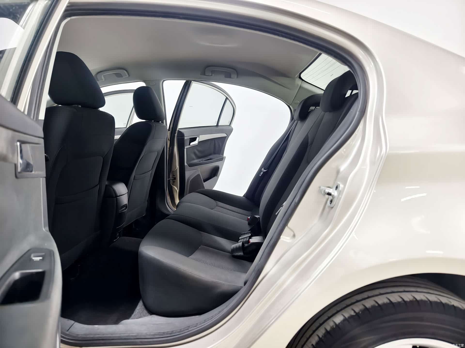 Roewe 350, 2014 12