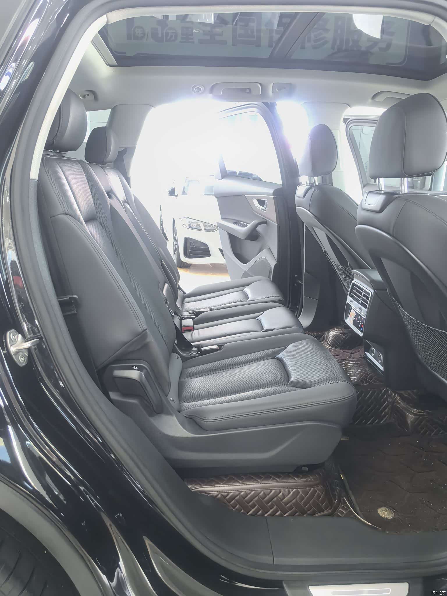 Audi Q7, 2021 14