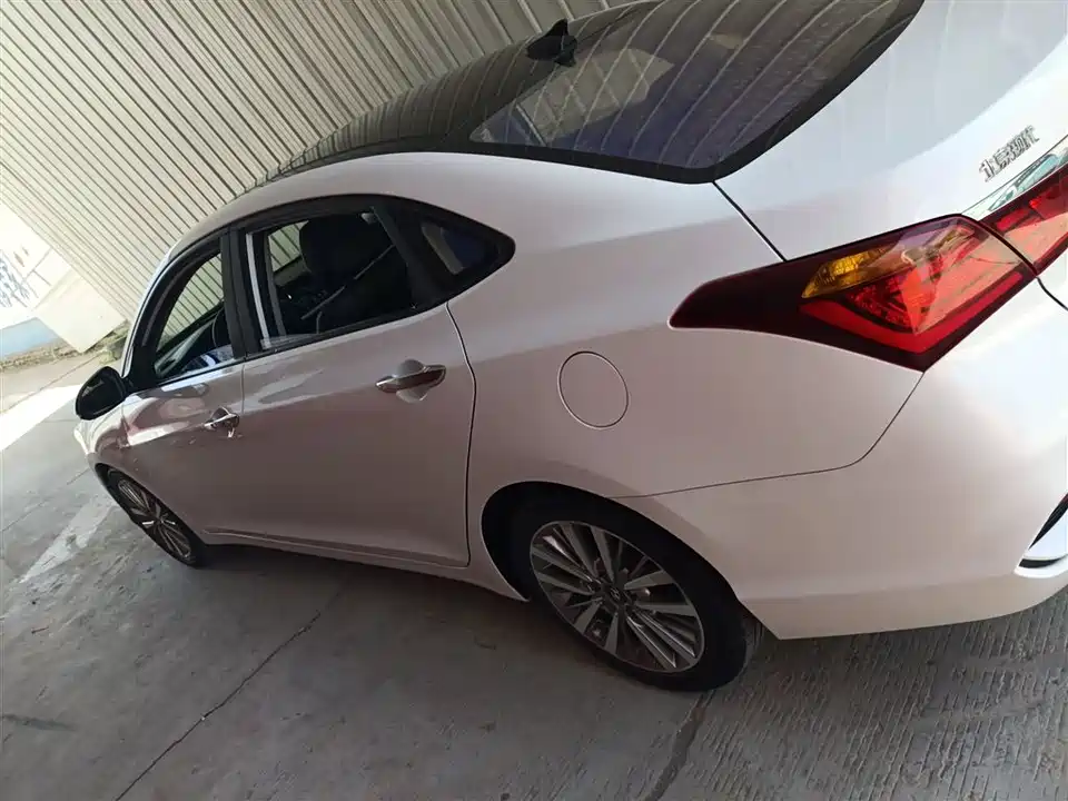 Hyundai Name picture