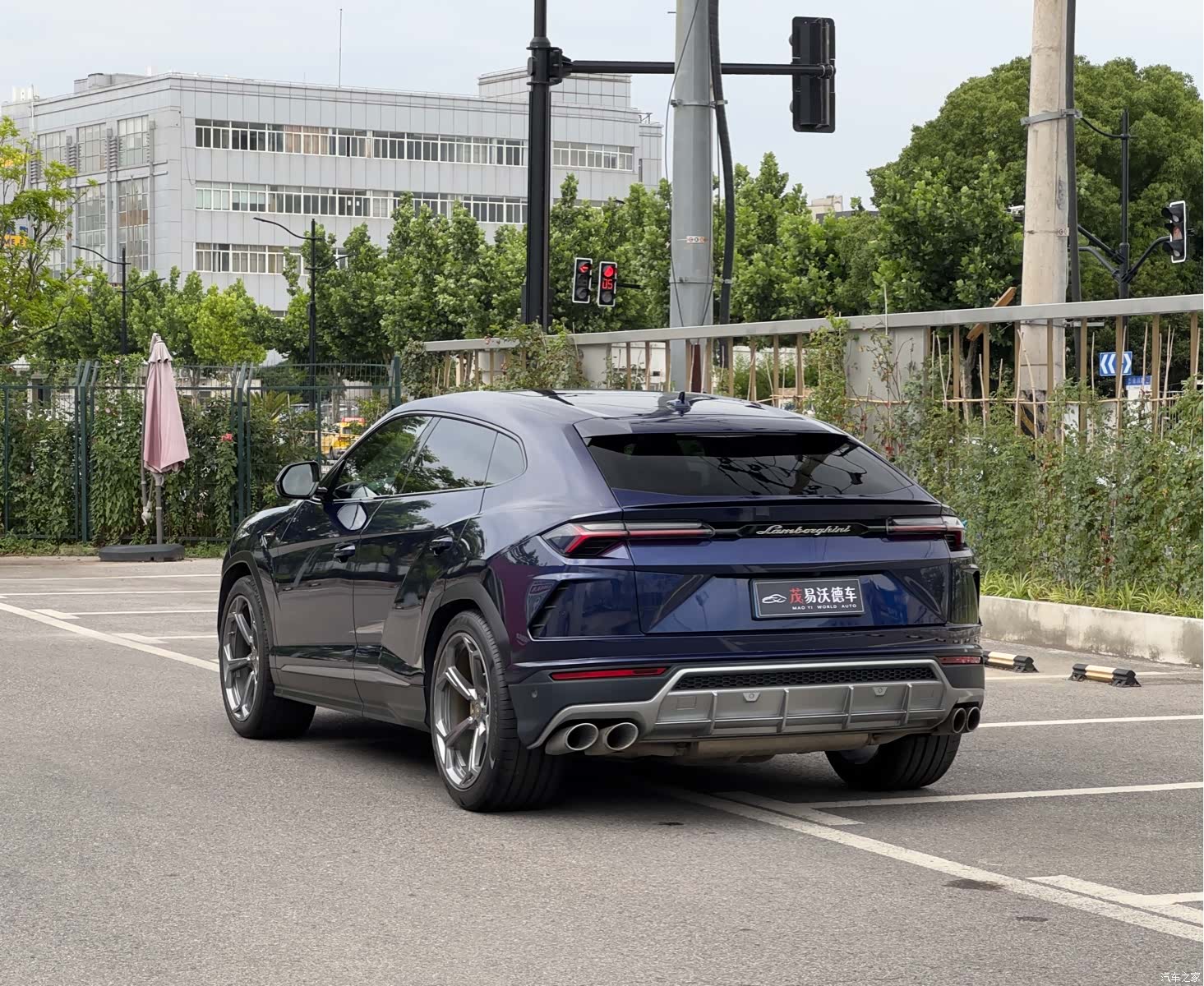 Lamborghini Urus, 2020 6