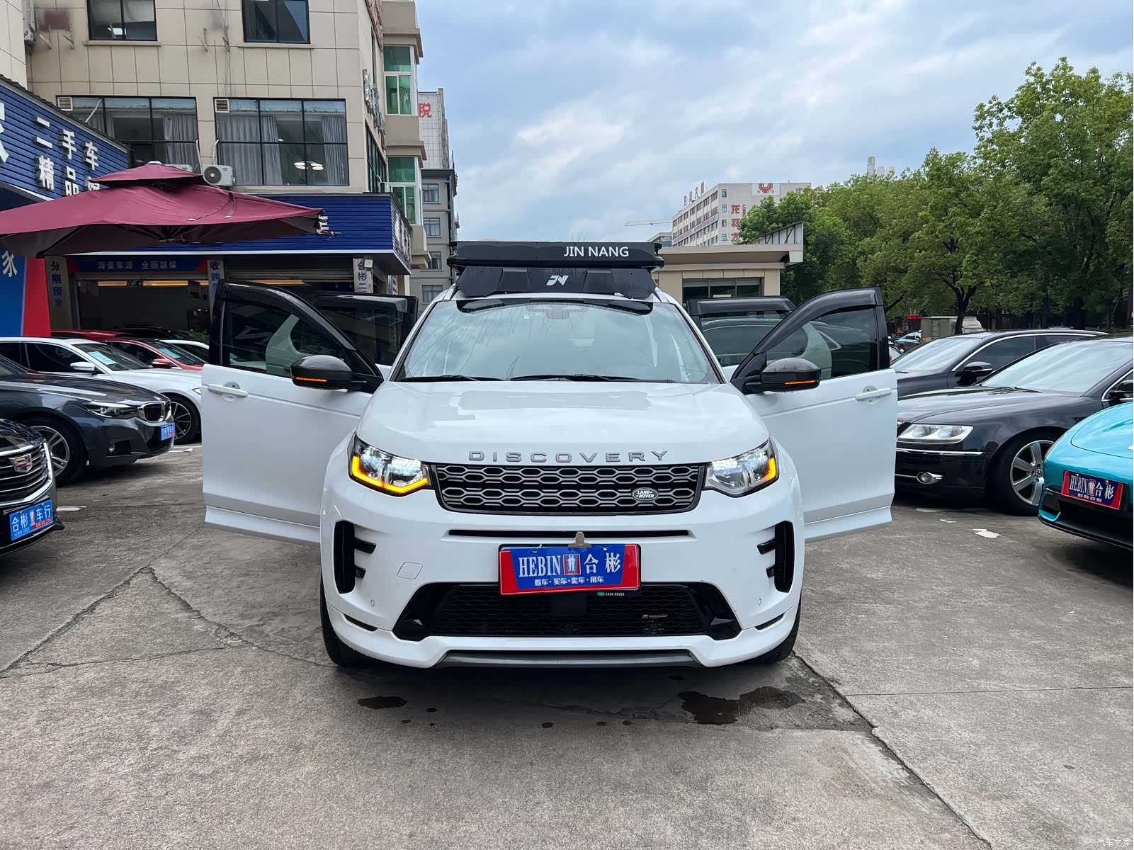 Land Rover Discovery, 2023 все фото