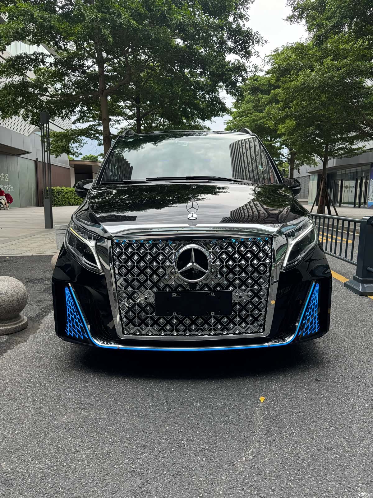 Mercedes-Benz 7, 2020 2