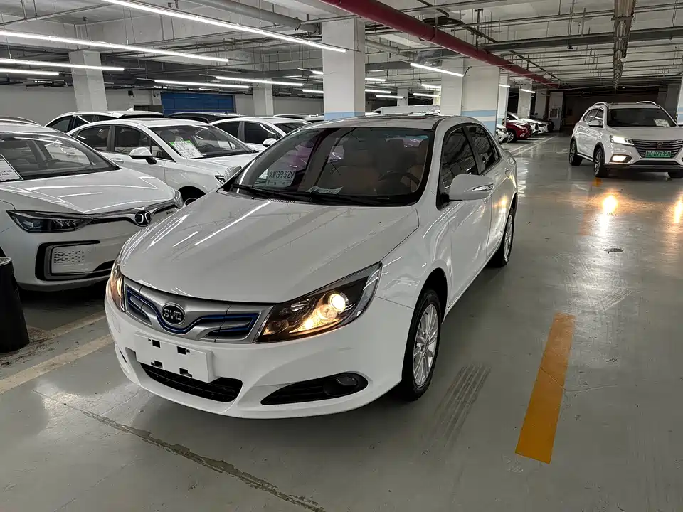 BYD e5 BYD e5