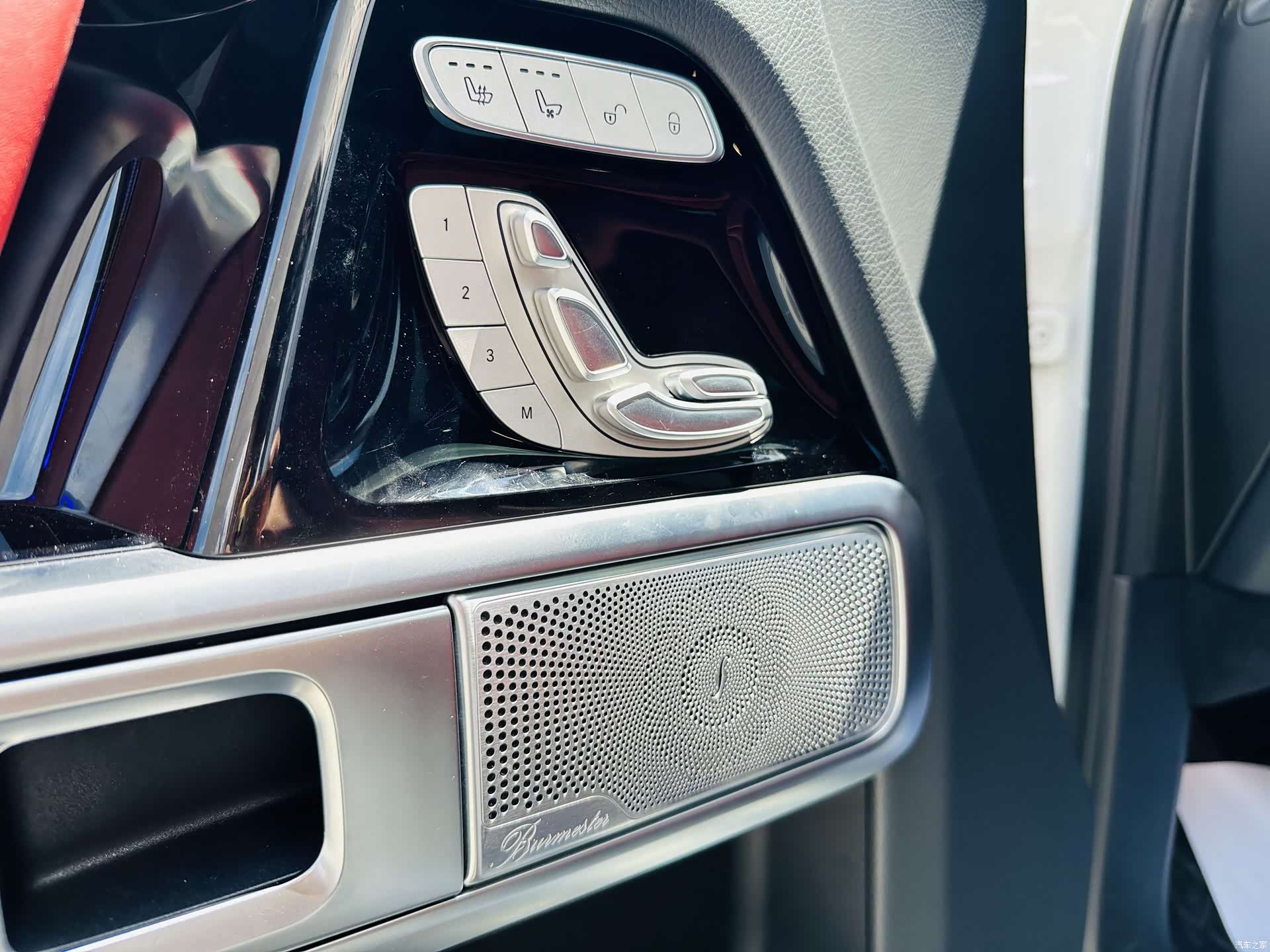 Mercedes-Benz G-Class, 2024 12
