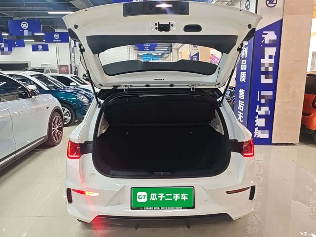 BYD E2, 2021 19