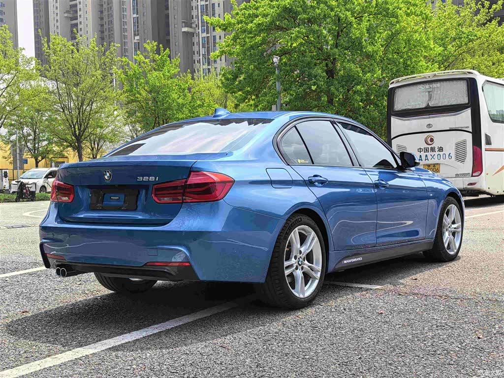 BMW 3 Series, 2016 11
